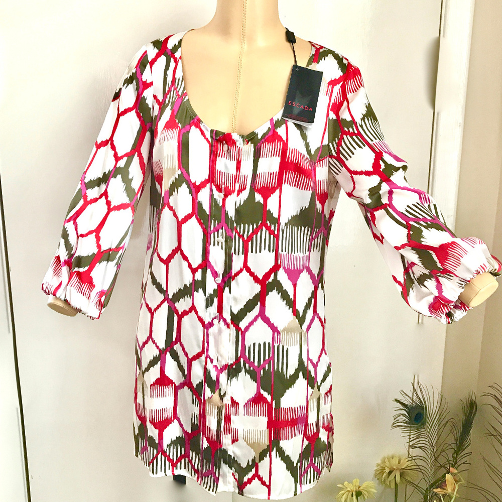 ESCADA 100 % Silk bottons down Blouse/Tunic